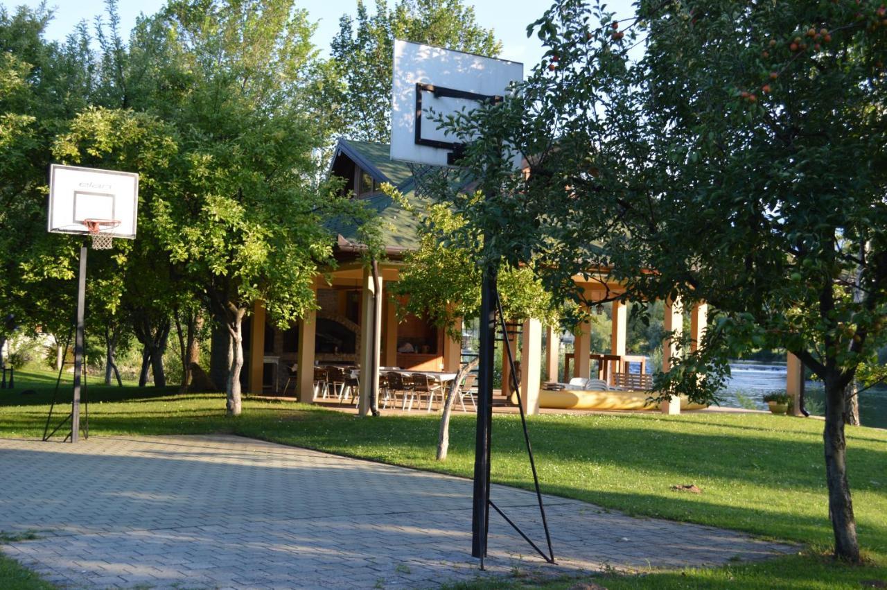 Villa My Island Bihać 外观 照片